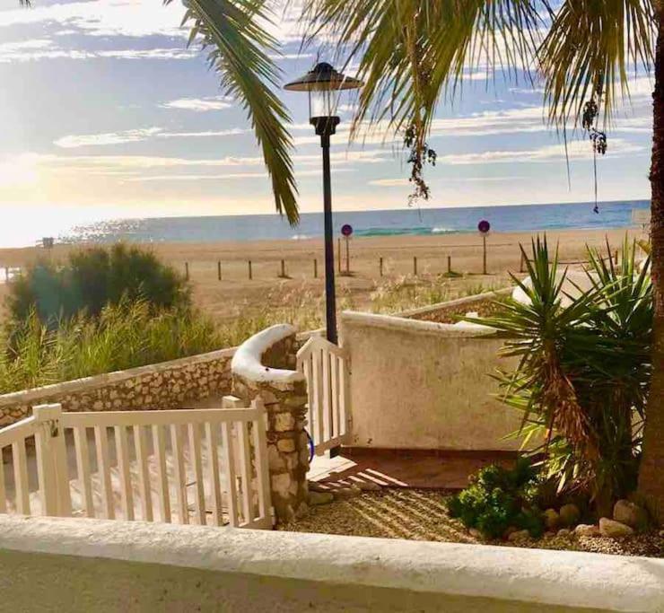 Three Bedroom House By The Sea أغوا امارجا المظهر الخارجي الصورة