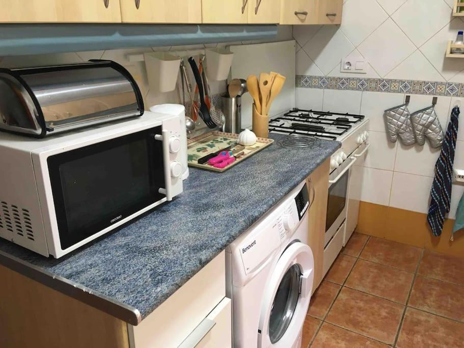 Three Bedroom House By The Sea أغوا امارجا المظهر الخارجي الصورة
